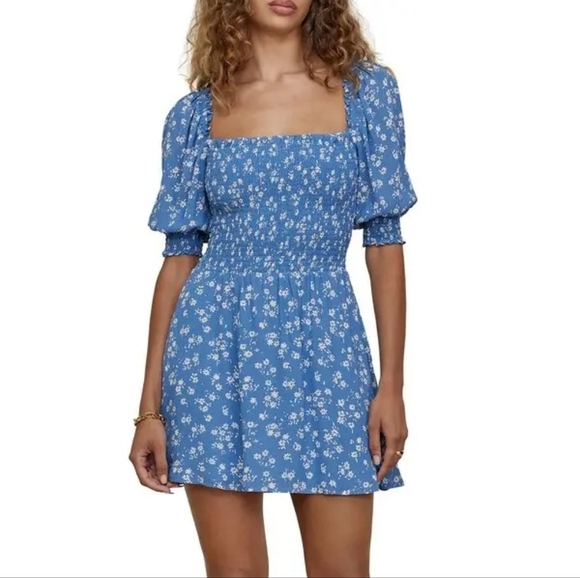 Reformation Elle Smocked Puff Sleeve Mini Dress Is Lassen Blue Floral Size 12